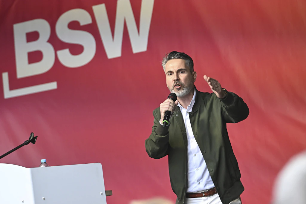 „Wer am meisten erbt, zahlt am wenigsten Steuern“, sagt BSW-Chef Fabio De Masi. Seine Partei will das ändern. (Archivbild)