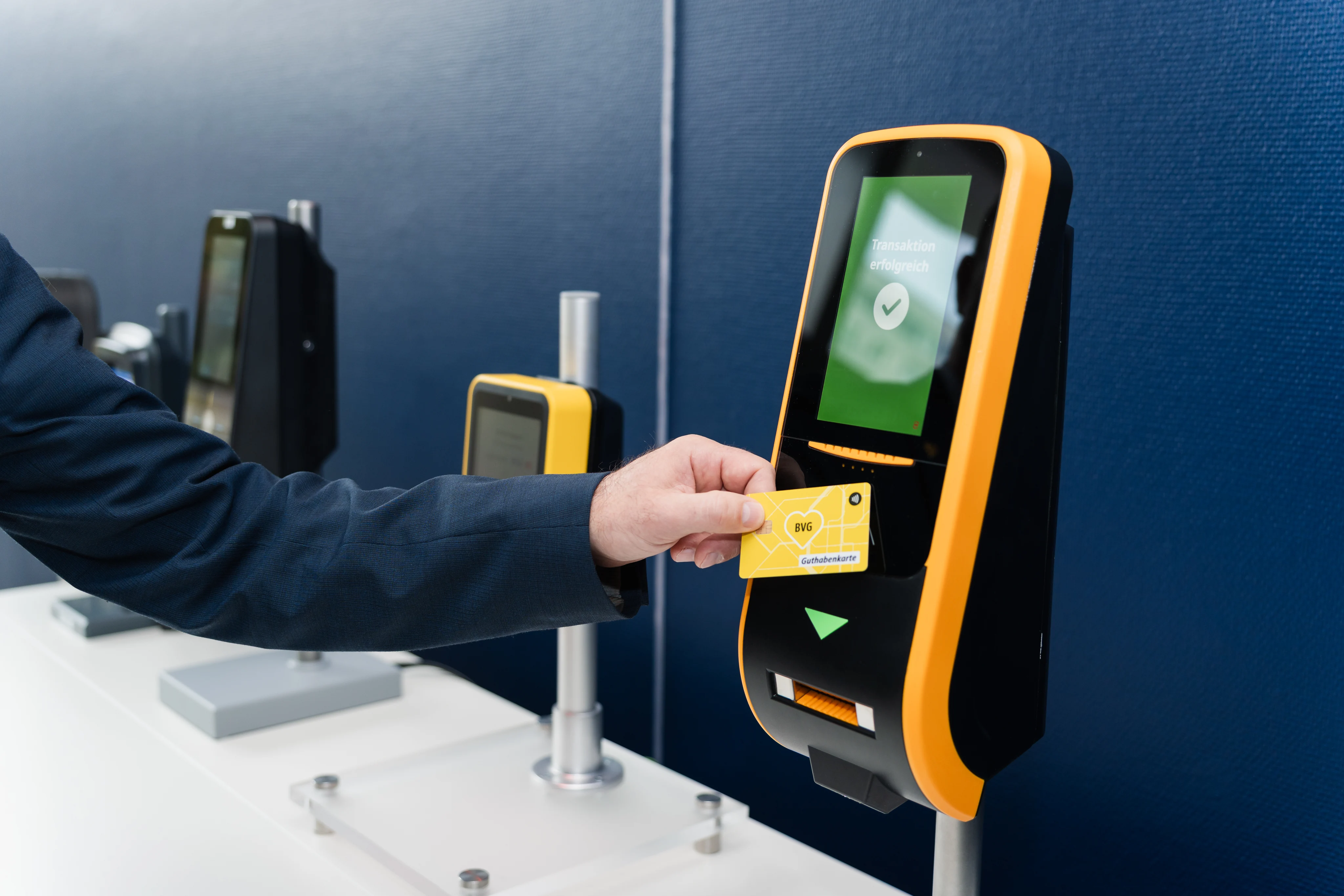 BVG sagt Tschüss zum Fahrkartenautomaten: So kauft man in Berlin bald Tickets