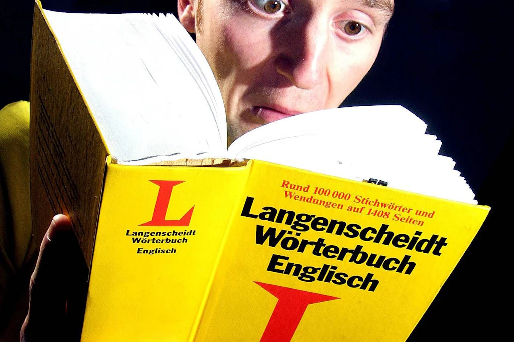 Vokabeln helfen, die Aussprache aber nicht: Laut einer neuen Studie entscheidet vor allem das Gehör, wie gut jemand Englisch spricht. (Symbolbild)