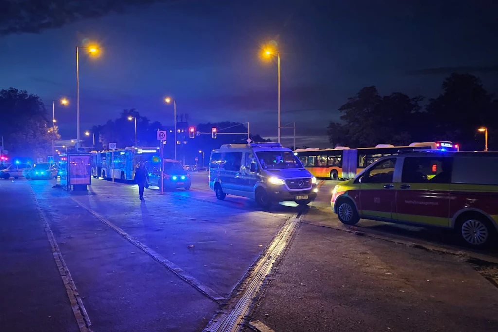 Flucht vor Verkehrskontrolle: Mann sprüht Polizisten Pfefferspray ins Gesicht