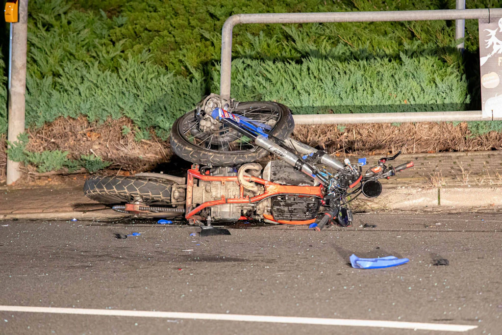 Jugendlicher Mopedfahrer stirbt bei Unfall