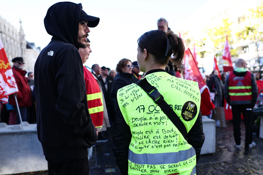 Gegen Macrons Sparkurs: Landesweiter Protesttag in Frankreich mit Blockaden und Demonstrationen