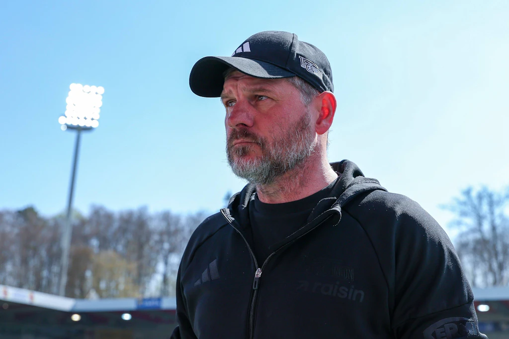 Ex-Union-Trainer Steffen Baumgart wirbt bei „Die Höhle der Löwen“ für Fitness-App