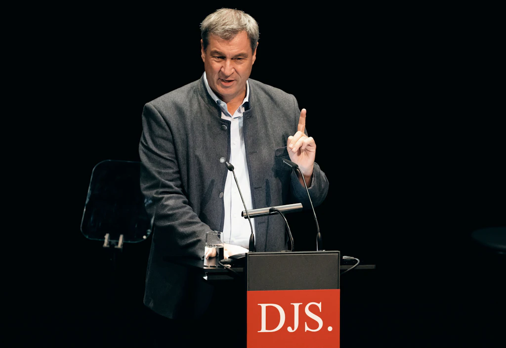 Der Journalist wichtiger die Wahrheit? Willkommen in der Zeit des „Sahnehäubchen-Journalismus“