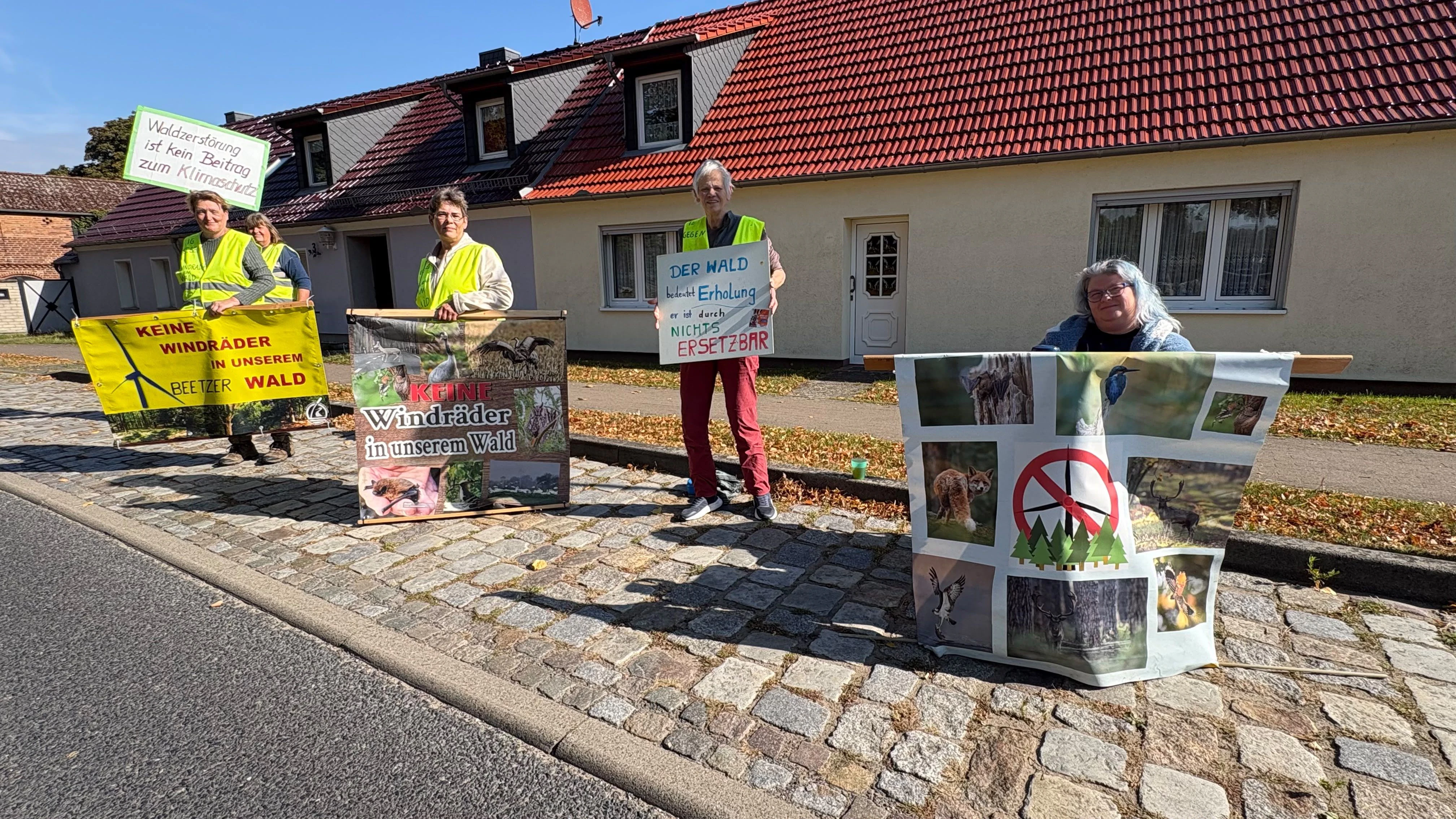 Beetz in Oberhavel: Klage gegen fünf Windräder im Wald geplant