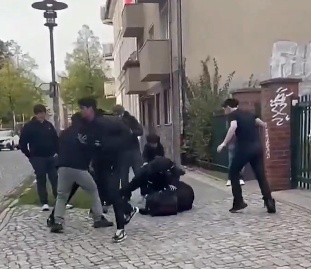 Zehn gegen einen: „Migrantisch geprägte“ Jugendgruppen terrorisieren Berlin und Brandenburg