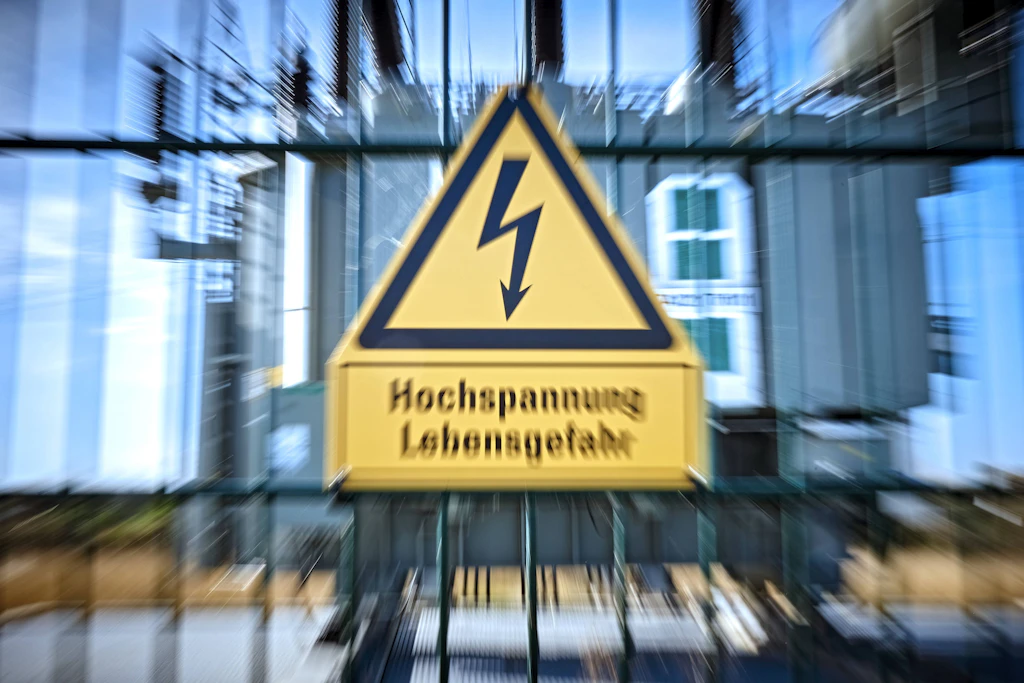 Neue Trafostation in der Ernst-Bauch-Straße versorgt 130 Haushalte
