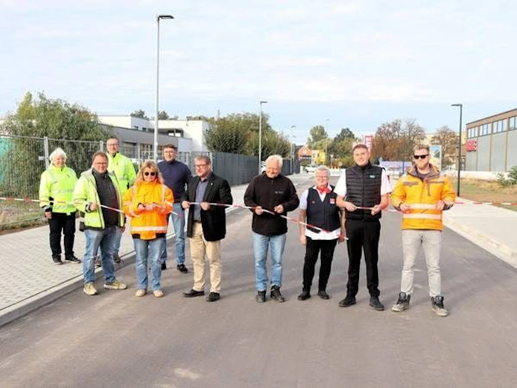 Schwarzer Weg in Schönebeck nach sechs Monaten Bauzeit wieder frei