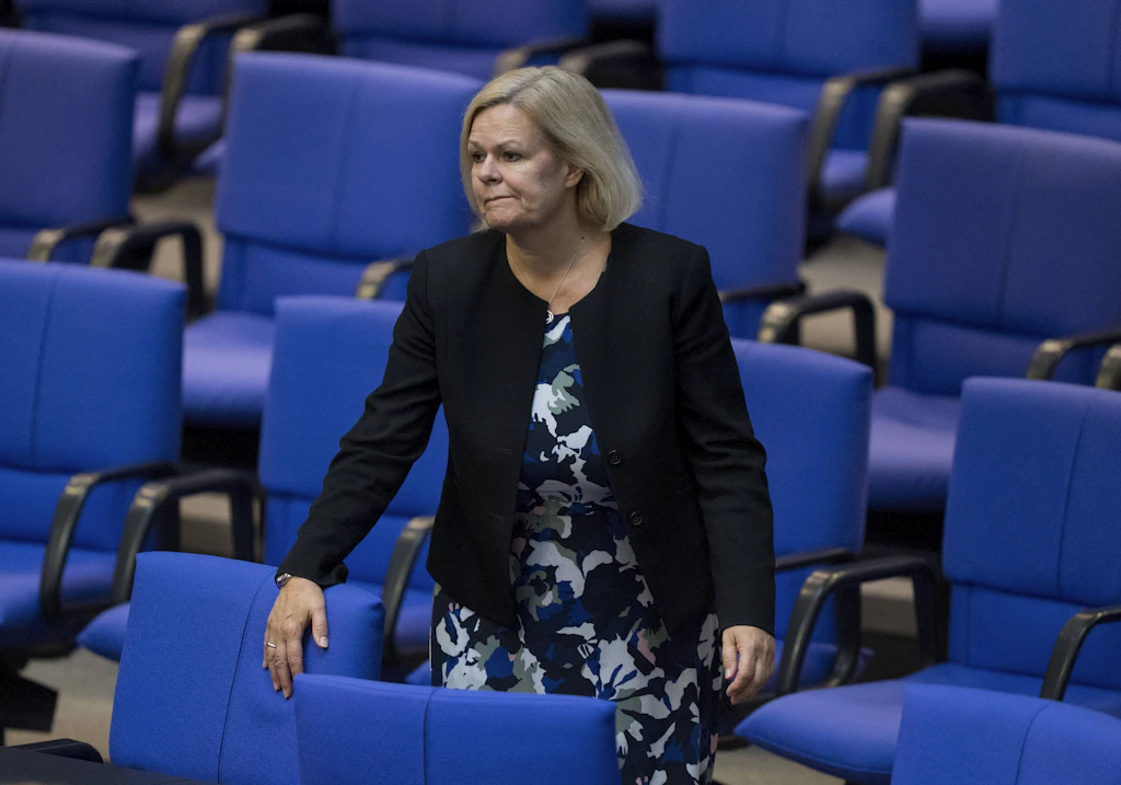 „Grob unsolidarisch“: Faeser-Papier gegen die Berliner Linke spaltet die SPD-Fraktion