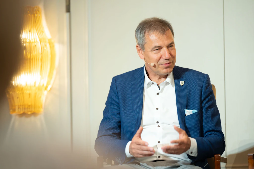 „Geht an Realitäten vorbei“: Warum eine neue ÖPNV-Studie in Sachsen für Streit sorgt
