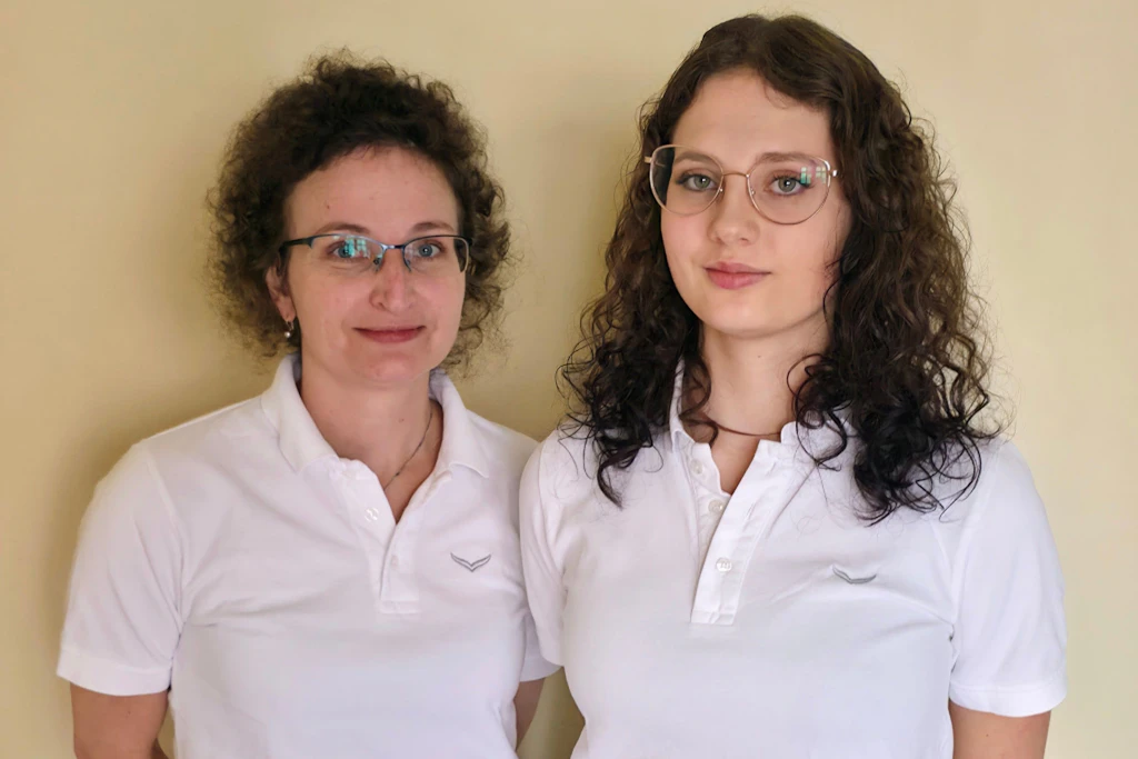 Gesundheitsakademie in Zschopau: Emilie Košeljová und Lenka Košeljová wirken an dem Vortrag zu postpartaler Depression mit.