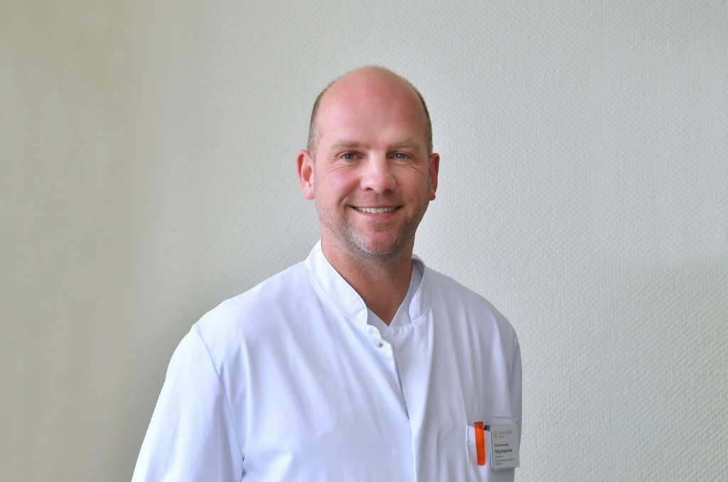 Patientenforum in Rostock: Klinikum Südstadt erklärt die Hüftprothesen
