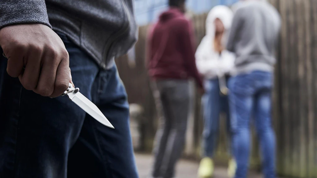Zehn gegen einen: „Migrantisch geprägte“ Jugendgruppen terrorisieren Berlin und Brandenburg