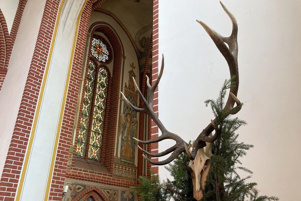 Hubertusmessen in Mecklenburg: Am 8. November gibt es die Landesmesse in der St. Johanniskirche Neubrandenburg.