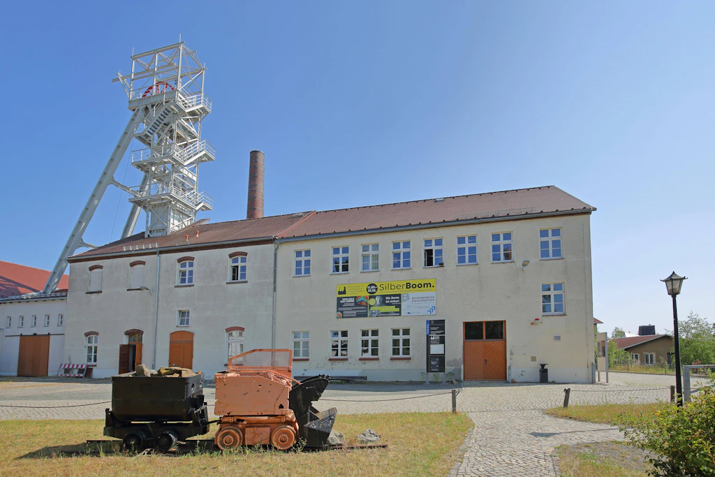 Krüger-Kolloquium: Die TU Bergakademie lädt zu drei öffentlichen Terminen mit Vorträgen und Ball ein.
