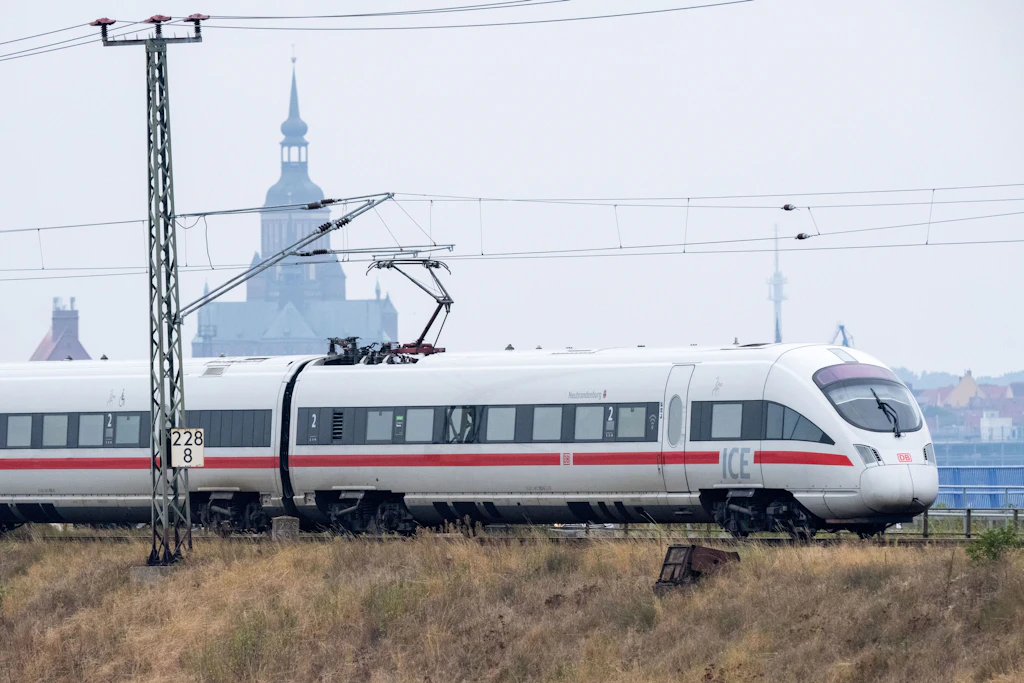 Mecklenburg-Vorpommern fordert vom Bund Millionen für Ausbau der Vorpommern-Magistrale