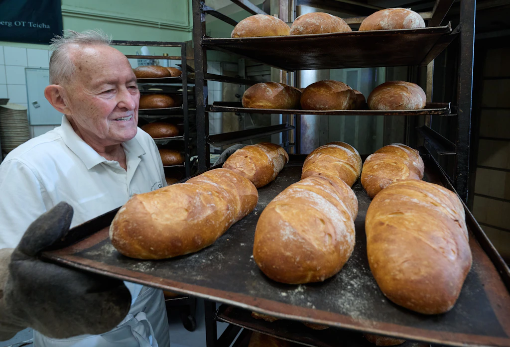 Bäckermeister aus Sachsen-Anhalt backt mit 85 Jahren weiter