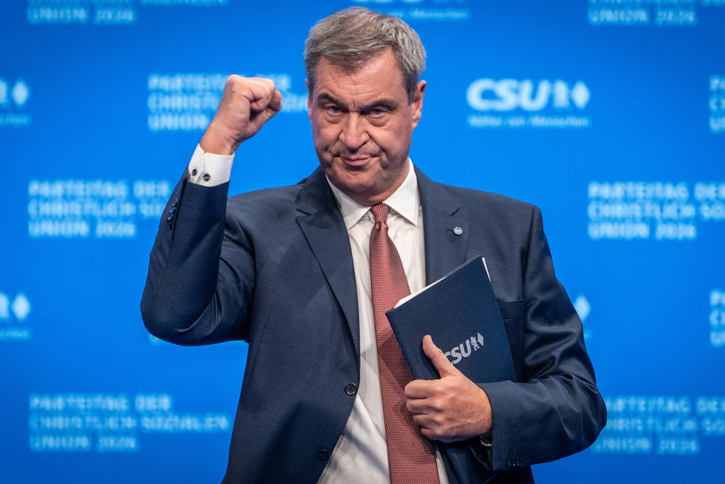 Markus Söder: Der CSU-Chef und bayerische Ministerpräsident sieht Bayern, also die CSU, als letztes Bollwerk gegen den Extremismus.