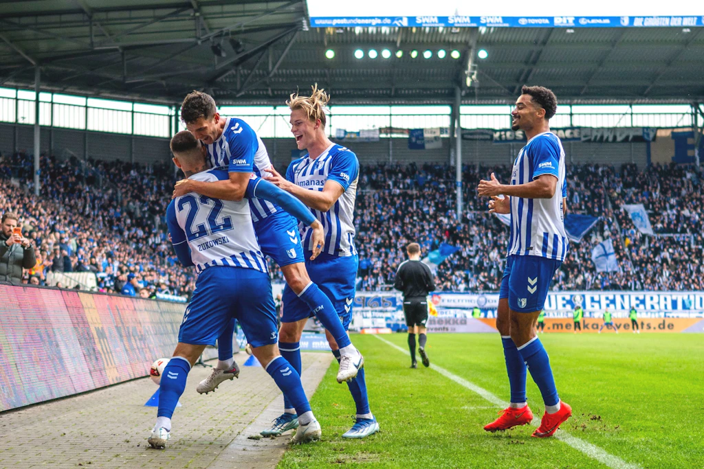 Vierter Heimsieg in Serie: 1. FC Magdeburg lässt Karlsruhe keine Chance