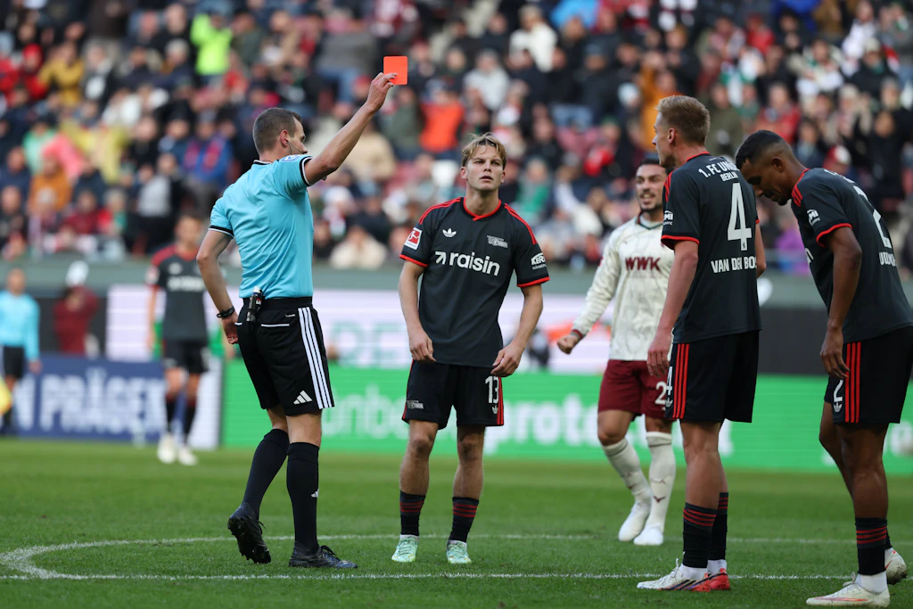 Union Berlin nach 19 Minuten in Unterzahl: Wo lag der Fehler?
