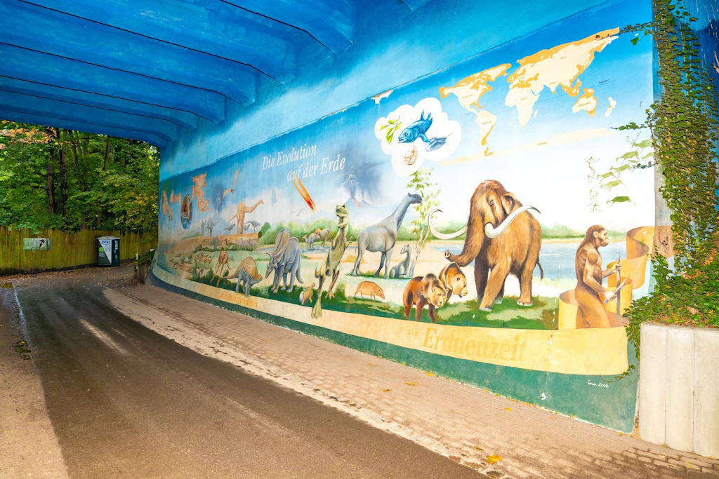 Die Unterführung unter der Rennbahnallee verbindet die beiden Zoo-Teile; ab 2. November ist sie wegen der Brückensanierung gesperrt.