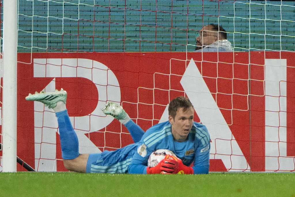 Matheo Raab stand erstmals seit dem ersten Bundesliga-Spieltag wieder bei Union im Tor.