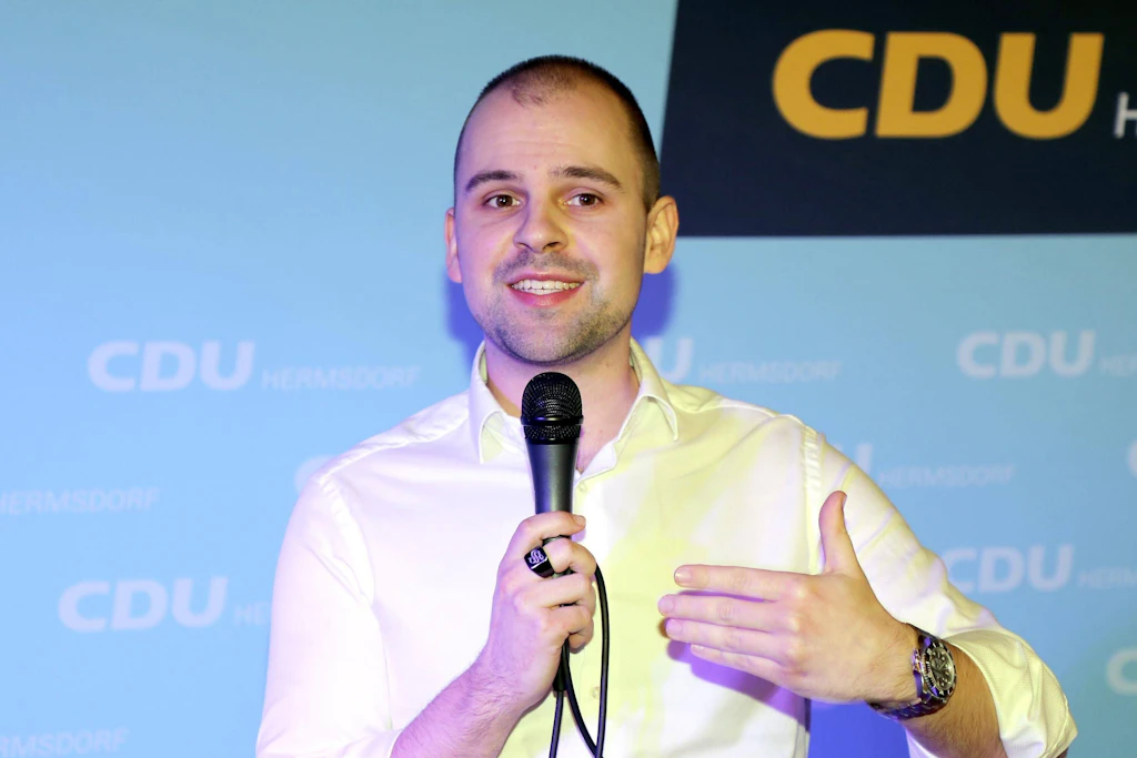 Marvin Schulz (CDU) will einen AfD-Politiker ins Reinickendorfer Bezirksamt wählen lassen.