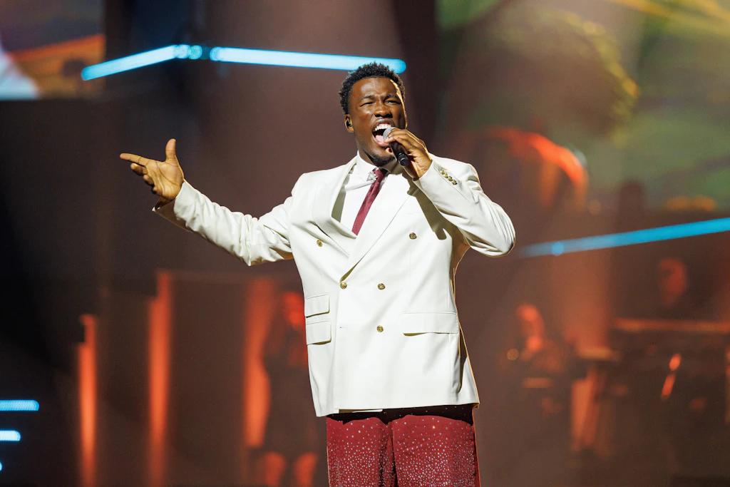 Claude Kiambe (Archivbild) vertrat die Niederlande 2025 beim ESC in Basel. 2026 boykottierten die Niederlande dann den Wettbewerb, wie 2027 voraussichtlich auch.