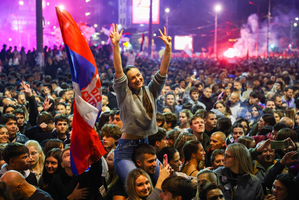 Berufspolitiker? Nein danke! Serbiens Studenten-Experiment fordert Europas Volksvertreter heraus