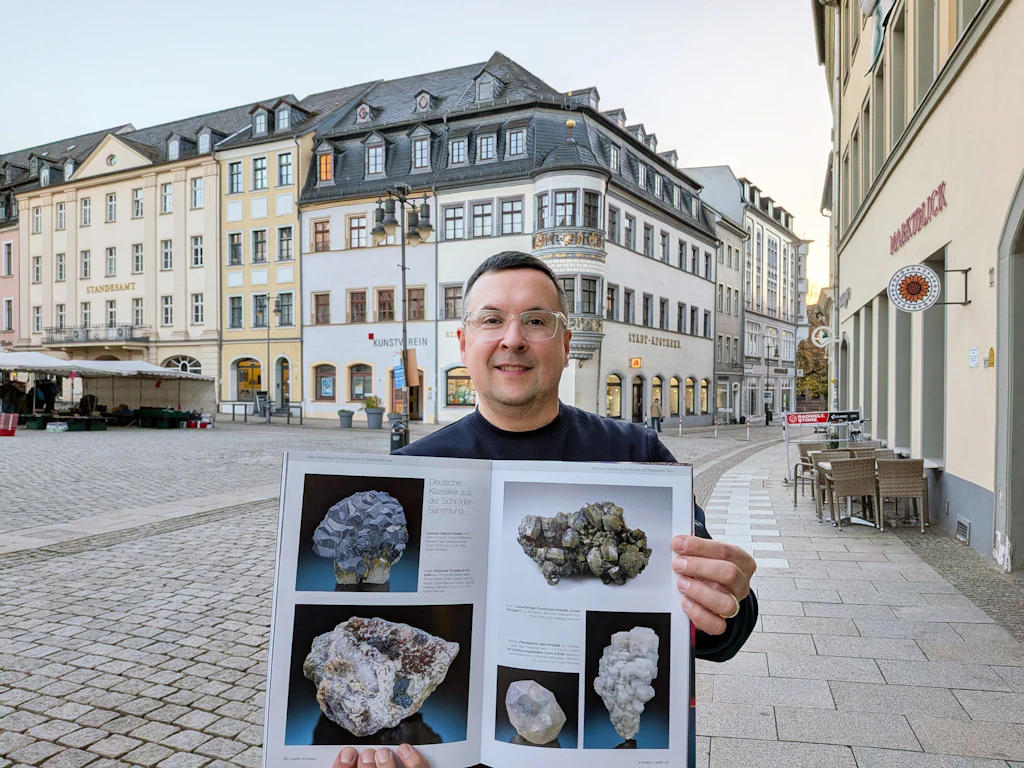 Schröder-Stiftung: Fachmagazin druckt Beitrag zu Geraer Mineralien