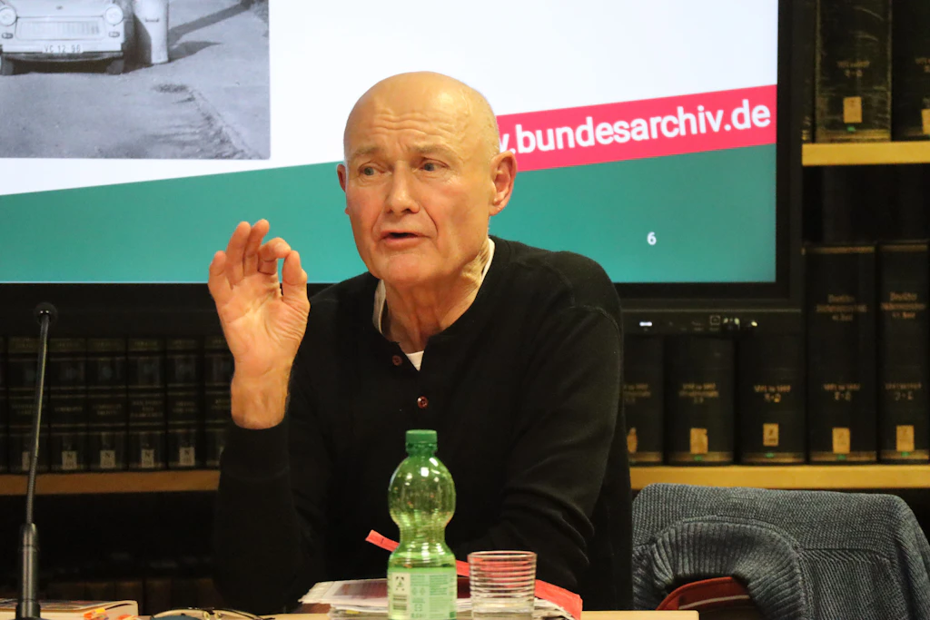 Einst „Staatsfeind Nummer 1“, heute spricht er von Versöhnung