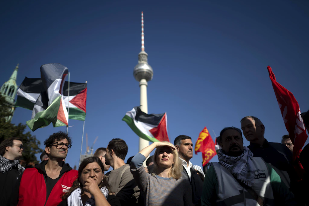 Kurz vor dem Parteitag: Neuköllner Linke widersprechen Antisemitismus-Vereinbarung mit SPD und Grünen